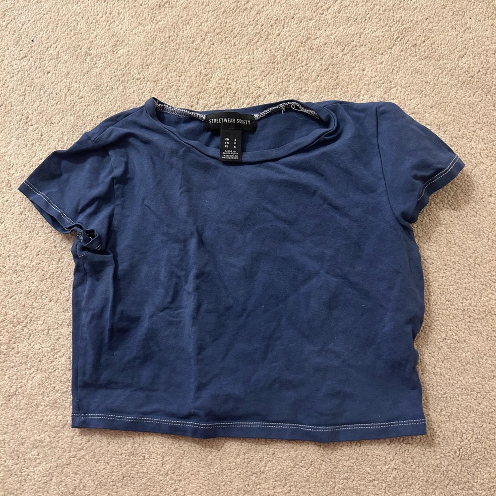 navy blue cropped top